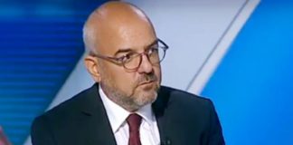 «Ελπίζω να κρατήσει αρκετά γερά το ΔΝΤ στα εργασιακά», σχολίαζε μέσω ΣΚΑΙ ο Μπ. Παπαδημητρίου το 2015