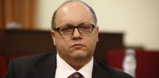 Παναγιώτης Ψυχάρης: «Παίρναμε δάνεια με αέρα»